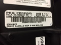 Étiquette autocollante située sous le châssis avec le numéro de l'article