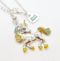 Collier licorne « You are magical »
