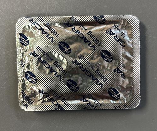 Viagra de contrefaçon (comprimés de sildénafil de 100 mg)