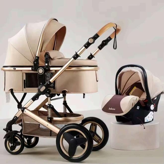 Siège d’auto Belecoo vendu avec la poussette 3 en 1