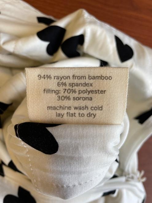 Image 3: garment label