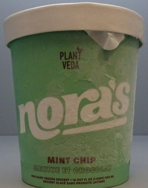Nora's Plant Veda - Dessert glacé sans produits laitiers - menthe et chocolat - 500 mL - avant